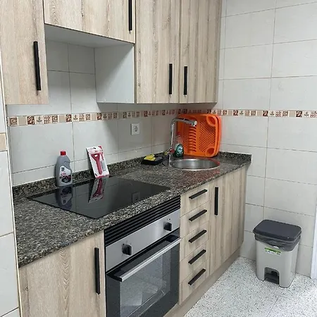 Lejlighed Centro De Con Acceso Domotizado Y Buenos Acabados Gijón