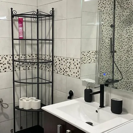 Centro De Con Acceso Domotizado Y Buenos Acabados