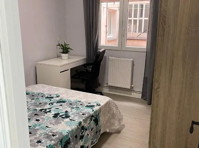 Centro De Con Acceso Domotizado Y Buenos Acabados Gijon